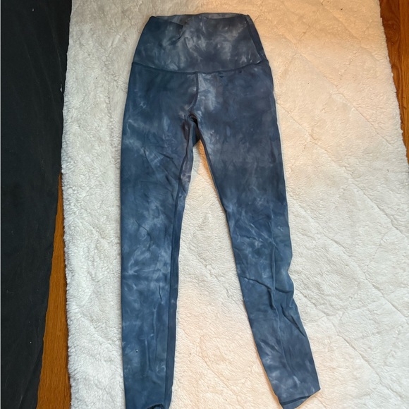 BDG Blue Tie-Dye Leggings - Picture 3 of 4